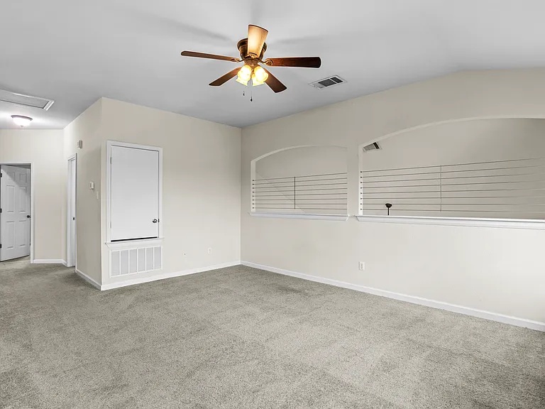 5621 Bedrock Dr — Photo 25