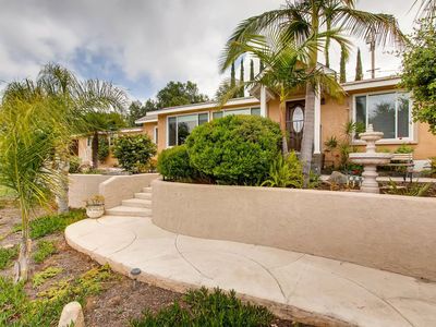 1255 Eucalyptus Ave, Vista, CA, 92084