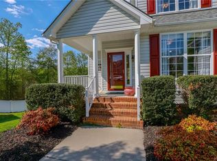 13106 Stockleigh Dr, Chester, VA 23831