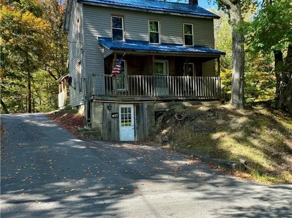 315 Home St, Mercer, PA 16137