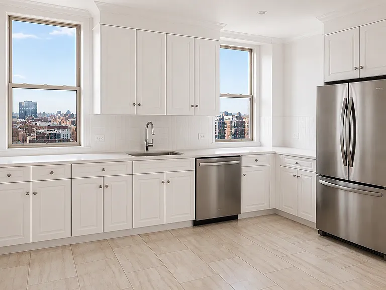 544 E 86th St #13W — Photo 3