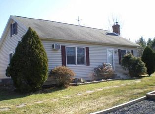 1372 Tagart Rd, East Greenville, PA 18041