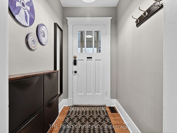 5th image of 567 Rosedale St