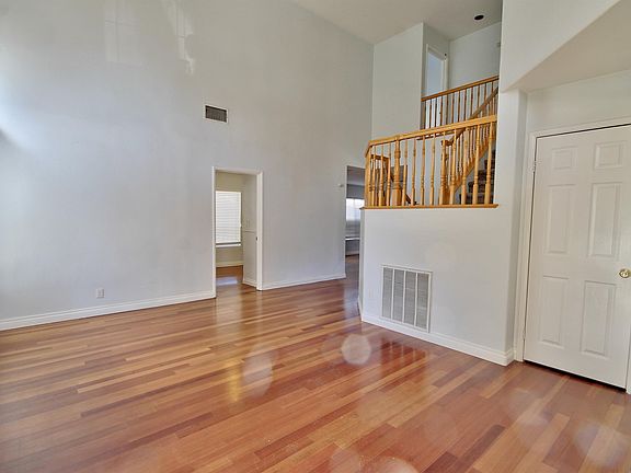 3rd image of 3511 Strawberry Creek Pl
