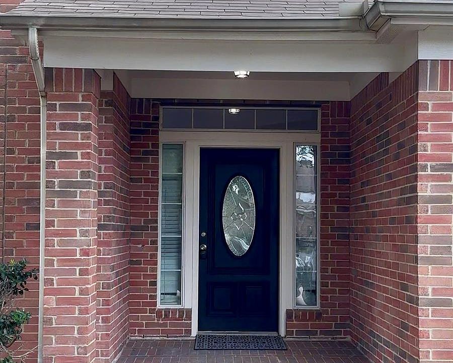 1st image of 22310 Lamaster Ln
