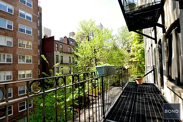 Rented by Bond New York