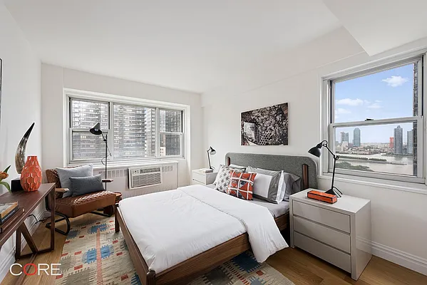 Sold by CORE | media 7