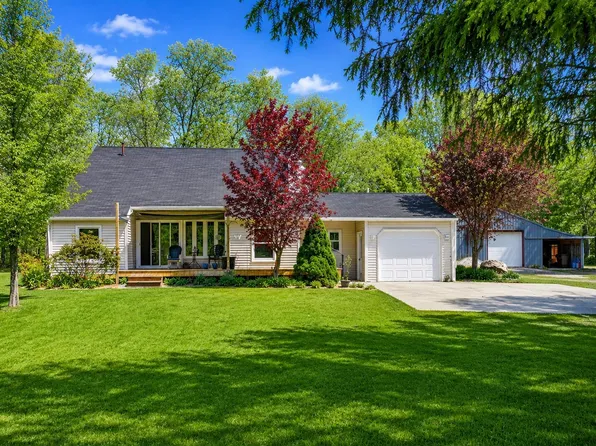 3751 E Townline Lake Rd, Harrison, MI 48625