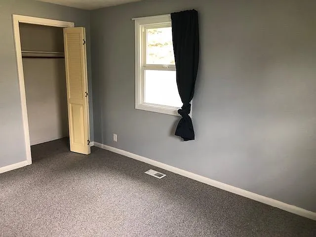 6445 Rankin Dr — Photo 7