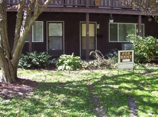 507 N Genesee St APT 3B, Morrison, IL 61270