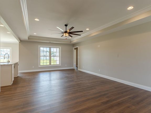 5th image of 3514 Sand Dr