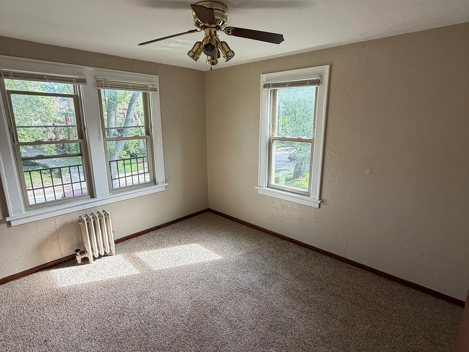 2 bed, 800 sqft, $1,250 — Photo 3