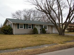 8 Roger Rd, Holbrook, MA 02343