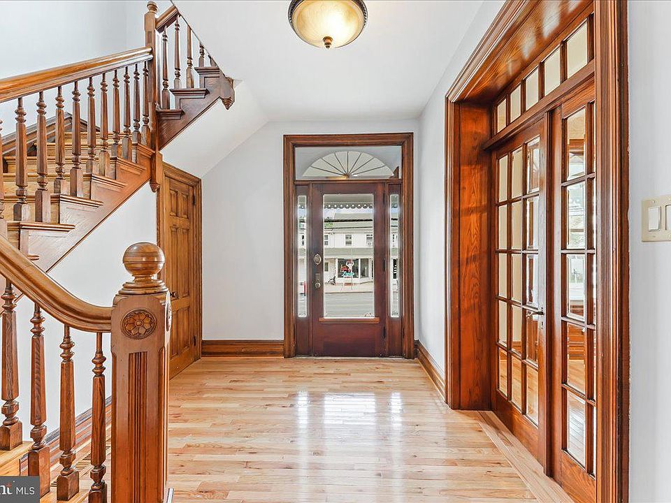 416 Market St, Oxford, PA 19363 MLS PACT2049002 Zillow