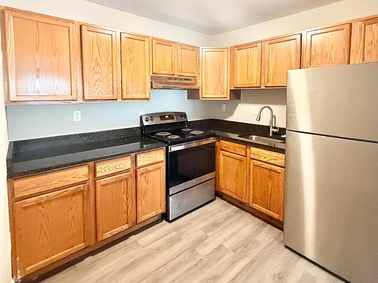 43 Barnes Ave #B6 — Photo 1