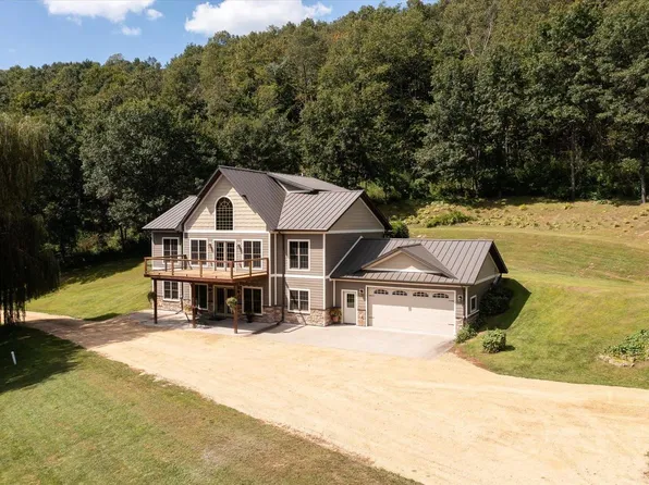 E5706 Park Road, Westby, WI 54667