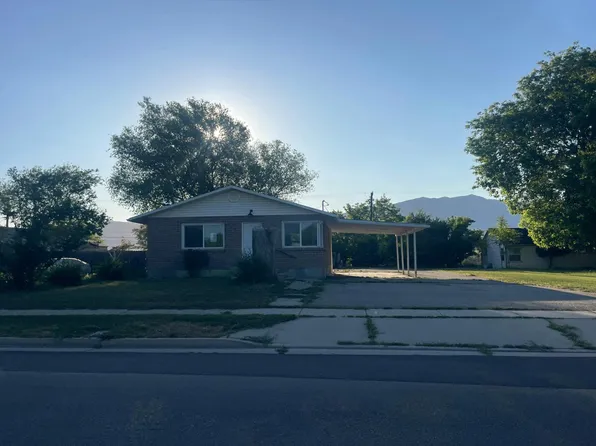 397 S Tremont St, Tremonton, UT 84337
