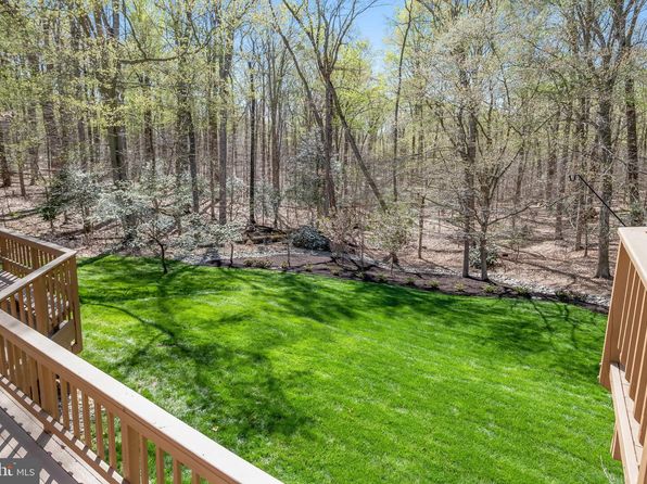 10242 Van Thompson Rd, Fairfax Station, VA 22039