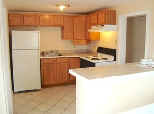 105 Foss St APT 201, Biddeford, ME 04005