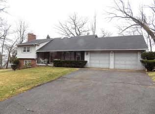 16 Atwater Ter, Springfield, MA 01107