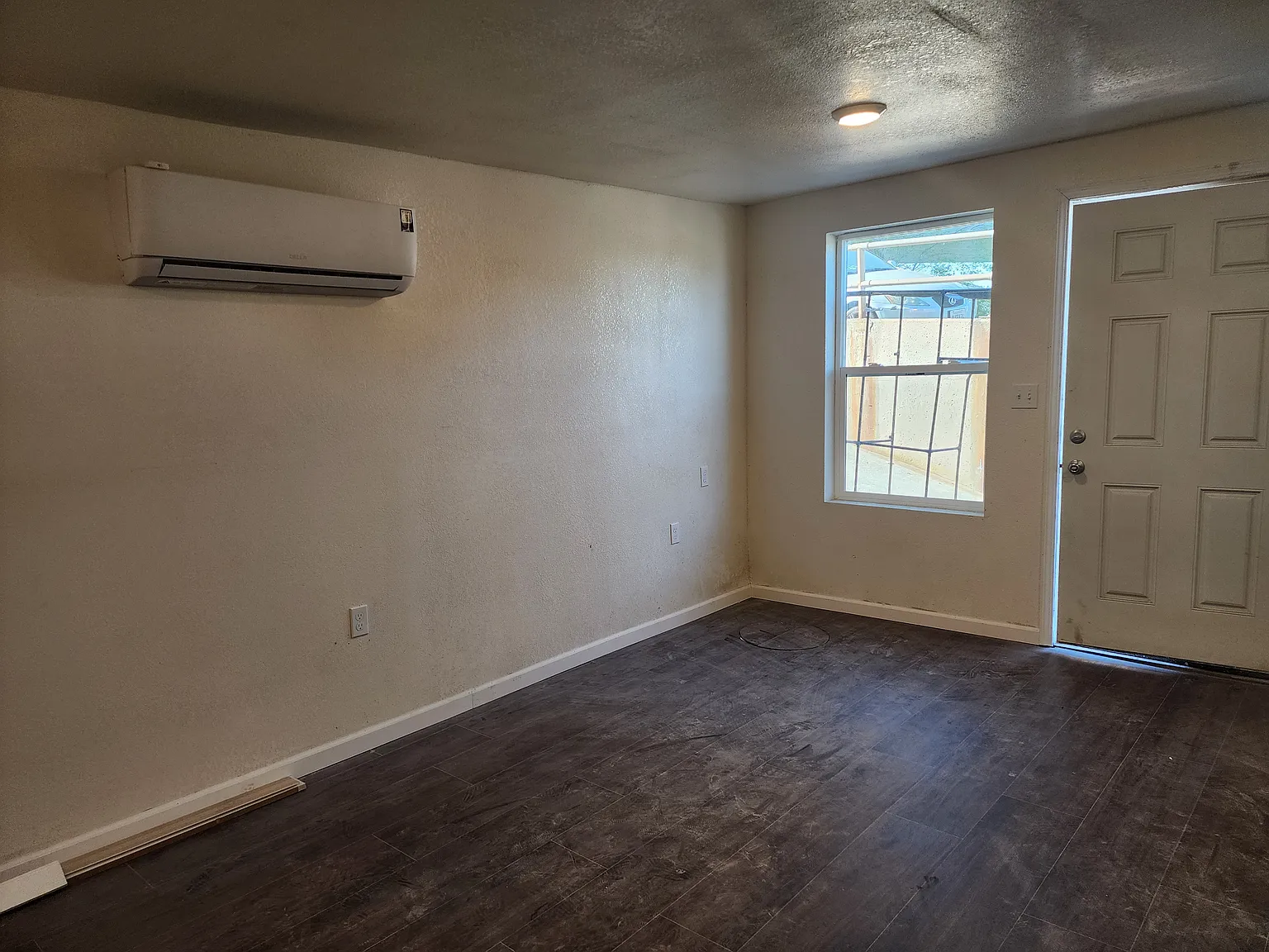 Studio, 500 sqft, $1,700 — Photo 4