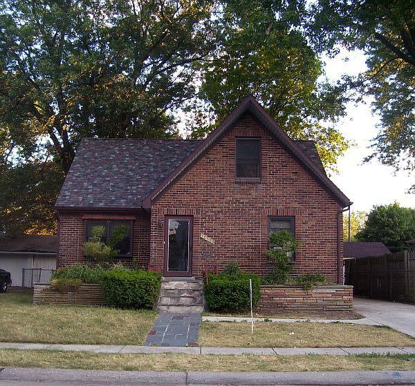 1st image of 15520 N Park Ave