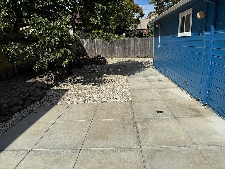 6109 Tehama Ave — Photo 20