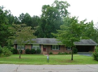1102 Virginia Ln, Hull, GA 30646