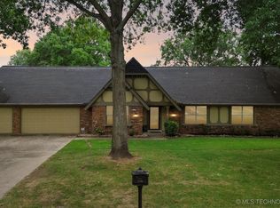 5104 E 97th Ct, Tulsa, OK 74137