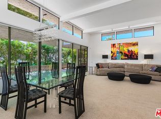 2467 S Madrona Dr, Palm Springs, CA 92264