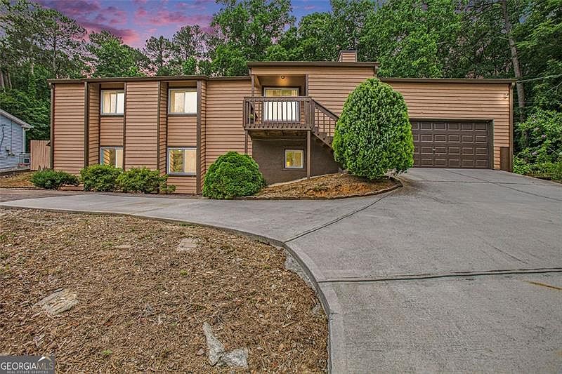 1st image of 177 Kettlewood Dr