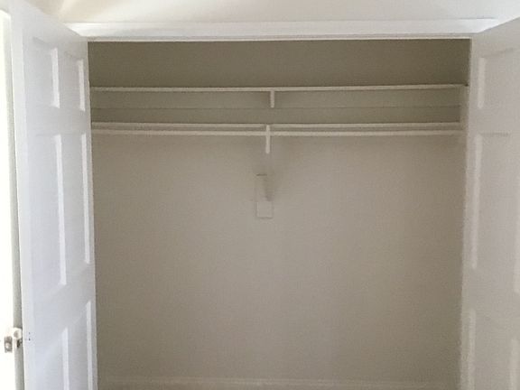 4th image of 10933 Calvert St #6