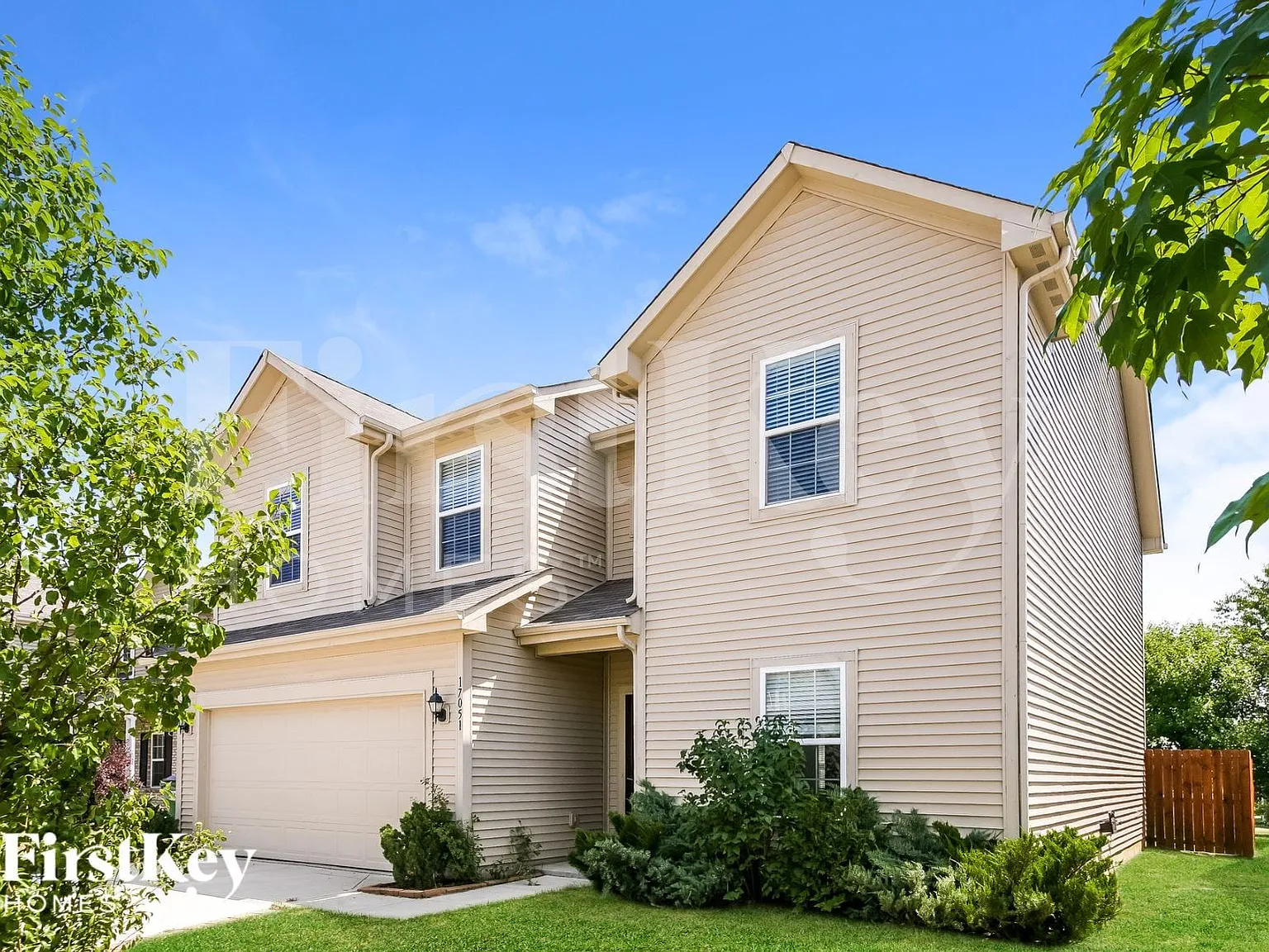 4 bed, 3.0 bath, 2510 sqft, $2,645 — Photo 2
