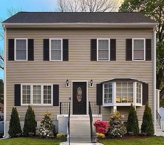 4 Peaslee Ter, Methuen, MA, 01844