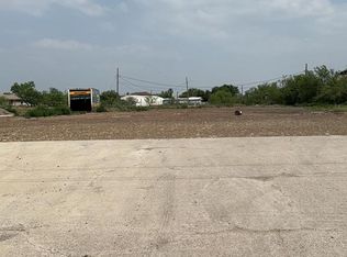 1910 Lewis St, Eagle Pass, TX 78852