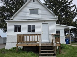 210 E Church St, Hart, MI 49420
