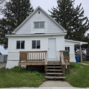 210 E Church St, Hart, MI, 49420