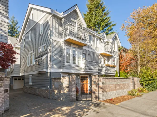 1133 10th Ave E #A, Seattle, WA 98102