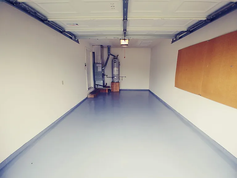3431 S Kennedy Dr — Photo 11