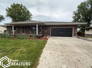 1123 E Linden Dr, Mount Pleasant, IA 52641