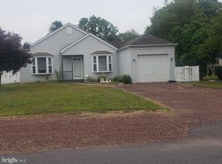 7 Glamar Dr, Bridgeton, NJ 08302