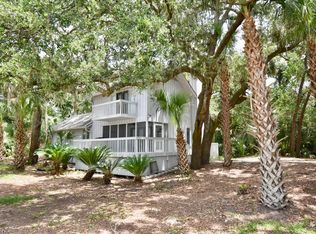 700 Winter Trout Rd, Fripp Island, SC 29920
