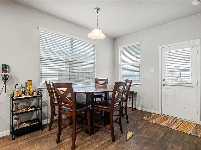 129 Jubilee Dr — Photo 12