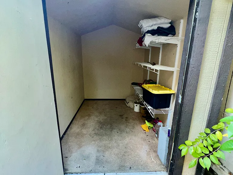 1222 Sir Francis Drake Blvd — Photo 32