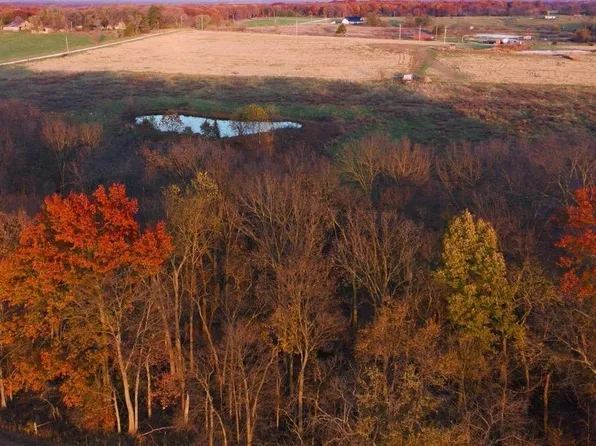 NE 850th County Rd, Clinton, MO 64735