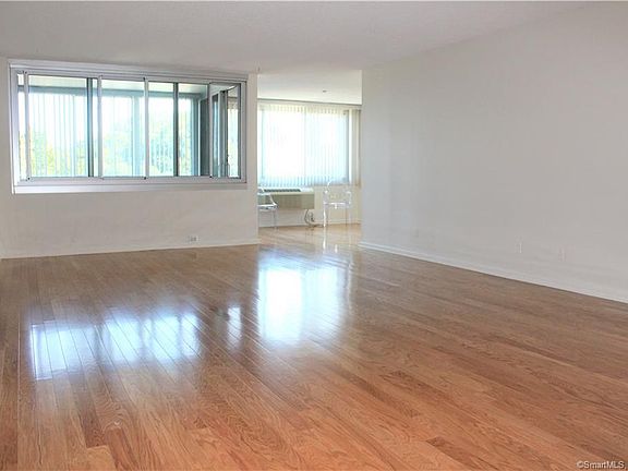 3rd image of 1 Strawberry Hill Ave #5A