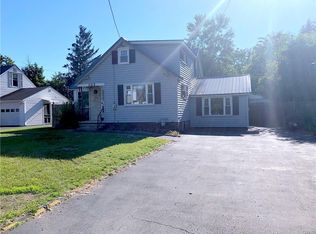 102 Van Mara Dr, North syracuse, NY 13212