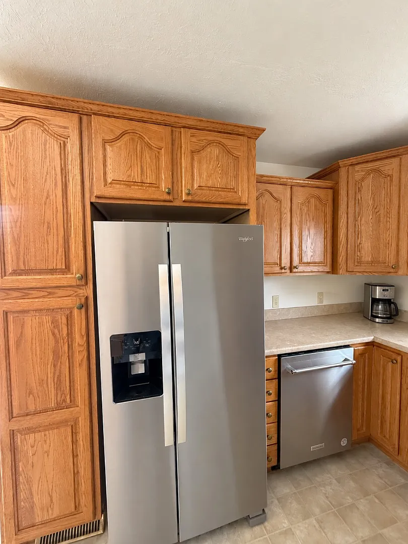 1934 Wickland Dr — Photo 4