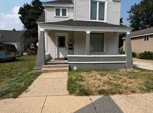 751 Lake Michigan Drive NW, Grand Rapids, MI 49504