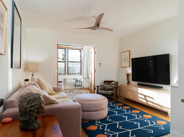 488 Ocean Parkway image 1 of 17